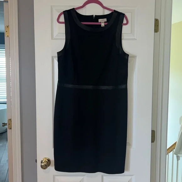 LOFT | Dresses | Loft Shift Dress With Faux Leather Detail | Poshmark LOFT | Dresses | Loft Shift Dress With Faux Leather Detail | Poshmark